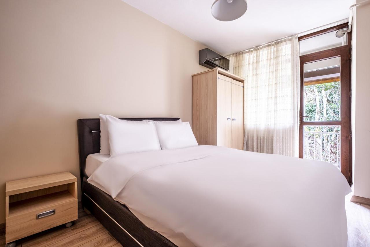 Flat With Sea View Near Uskudar Ferry Station Appartamento Provincia di Provincia di Istanbul Esterno foto