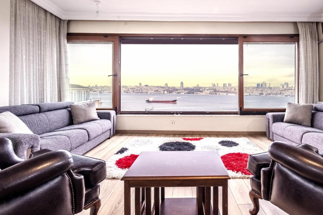 Flat With Sea View Near Uskudar Ferry Station Appartamento Provincia di Provincia di Istanbul Esterno foto